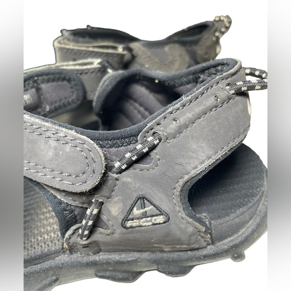 Vintage Nike ACG Sandals - Picture 3 of 8
